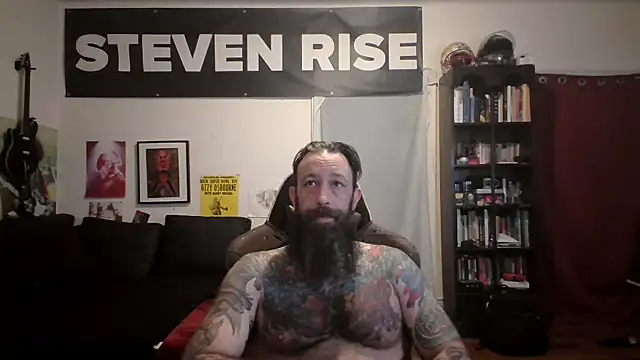 Snapshot of StevenRiseNYC chatting on 05-24-26, 12:54 StevenRiseNYC online show from 05-24-26, 12:54