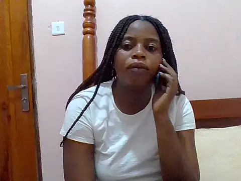 Snapshot of sweetbabra1 chatting on 07-11-26, 05:43 sweetbabra1 online show from 07-11-26, 05:43