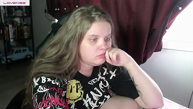 Snapshot of so_cute777 chatting on 06-04-26, 02:39 so cute777 online show from 06-04-26, 02:39
