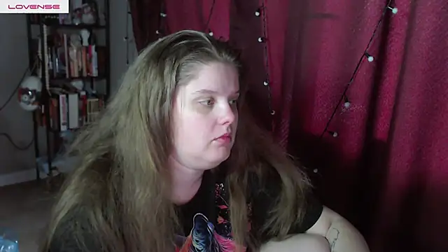 Snapshot of so_cute777 chatting on 06-20-26, 04:59 so cute777 online show from 06-20-26, 04:59
