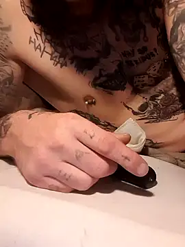 PIercingBoy38 online show from 02-08-25, 07:59