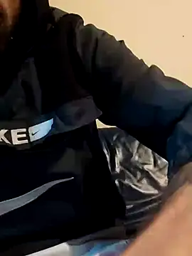 PIercingBoy38 online show from 10-04-25, 04:27