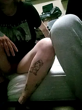 PIercingBoy38 online show from 05-09-26, 08:47