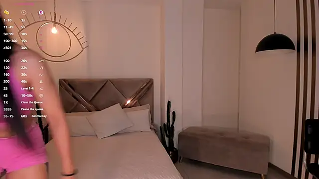 LizzHamilton   online show from 03-21-26, 03:48