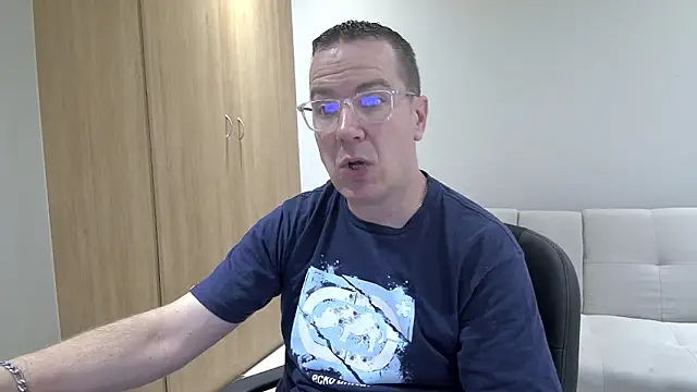 BrettJ81 online show from 03-01-26, 03:14