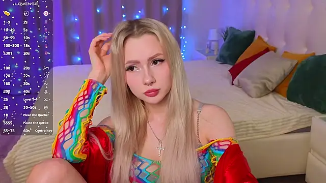 Snapshot of Lexitey chatting on 12-03-24, 10:06 Lexitey online show from 12-03-24, 10:06