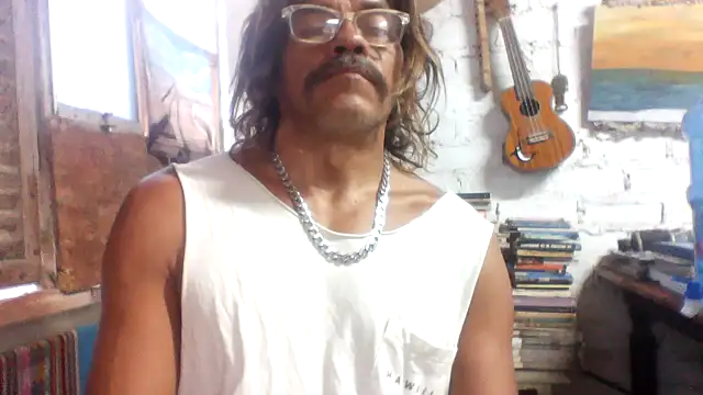 Snapshot of kvr27 chatting on 06-26-26, 12:20 kvr27 online show from 06-26-26, 12:20
