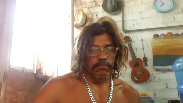 Snapshot of kvr27 chatting on 06-27-26, 12:33 kvr27 online show from 06-27-26, 12:33