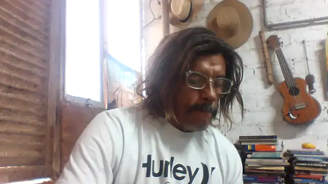 Snapshot of kvr27 chatting on 06-29-26, 12:16 kvr27 online show from 06-29-26, 12:16