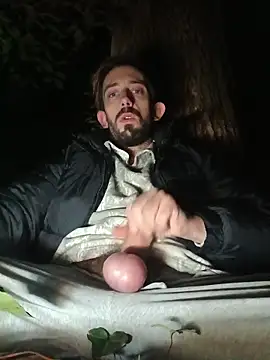 Snapshot of afTerparTycloudz chatting on 12-21-25, 01:13 afTerparTycloudz online show from 12-21-25, 01:13