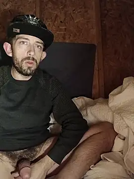 Snapshot of afTerparTycloudz chatting on 01-17-26, 11:30 afTerparTycloudz online show from 01-17-26, 11:30