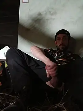 Snapshot of afTerparTycloudz chatting on 02-21-26, 02:56 afTerparTycloudz online show from 02-21-26, 02:56