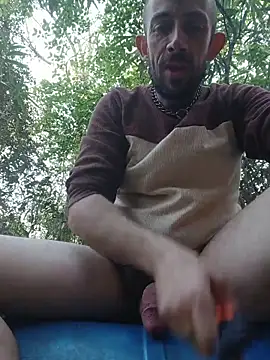 Snapshot of afTerparTycloudz chatting on 03-14-26, 10:26 afTerparTycloudz online show from 03-14-26, 10:26