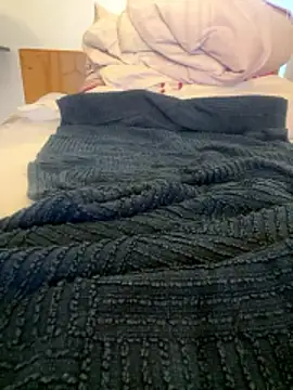 Snapshot of GeilerBull chatting on 01-19-26, 03:27 GeilerBull online show from 01-19-26, 03:27