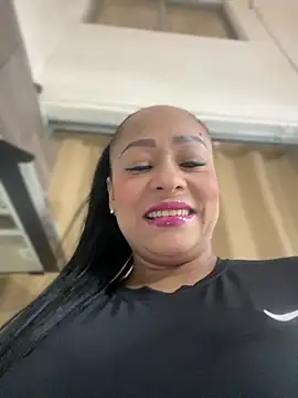 Snapshot of sofia_xxx02 chatting on 06-26-26, 11:58 sofia xxx02 online show from 06-26-26, 11:58