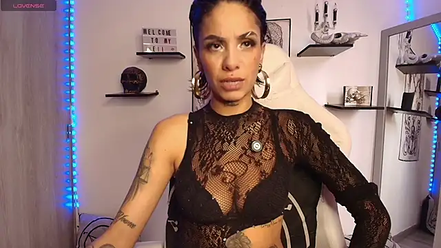 luci fer devil online show from 04-07-26, 05:35