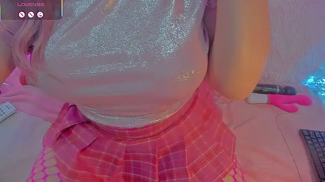 Snapshot of Blessed_Insomnia chatting on 02-23-26, 05:49 Blessed Insomnia online show from 02-23-26, 05:49