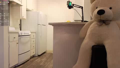 Emily online show from 01-08-25, 01:53