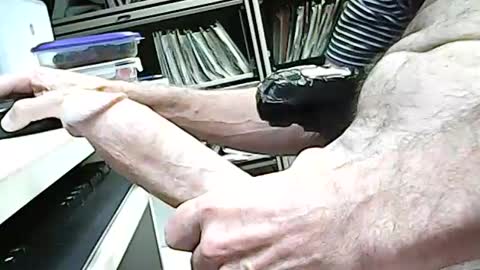 Snapshot of 01quebecboy69 chatting on 08-03-26, 03:38 01quebecboy69 online show from 08-03-26, 03:38