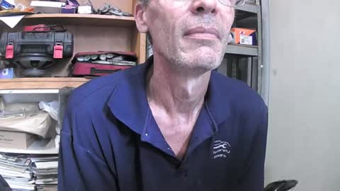 04oldskool online show from 12-18-24, 02:10