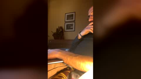 07sumsv1 online show from 12-21-25, 09:27