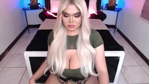 Sasha Banks online show from 12-09-24, 01:18