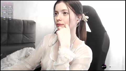 111__________________ online show from 10-24-25, 11:28