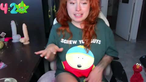 111lucygrim111 online show from 12-24-24, 01:27