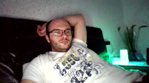 Snapshot of 11anonymus11 chatting on 12-14-25, 09:41 11anonymus11 online show from 12-14-25, 09:41