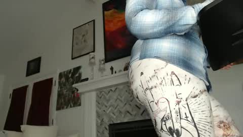 Aurora Willows online show from 02-19-25, 12:55