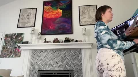 Aurora Willows online show from 03-01-25, 07:04