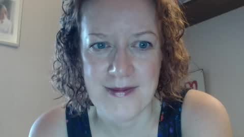 12ennie online show from 10-16-25, 06:25