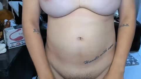 Snapshot of 12inchesselfsuckts chatting on 02-05-25, 04:16 jenica online show from 02-05-25, 04:16