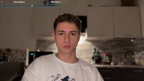 Snapshot of 168gio chatting on 10-30-25, 03:57 Lance online show from 10-30-25, 03:57