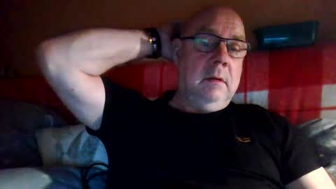 17revox online show from 01-11-25, 06:44