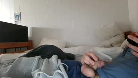 Snapshot of 18skinnypee chatting on 03-03-26, 01:45 18skinnypee online show from 03-03-26, 01:45