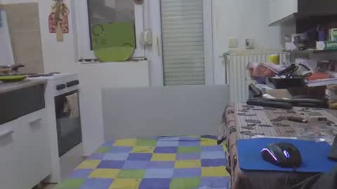 Snapshot of 1973man chatting on 12-15-25, 11:42 1973man online show from 12-15-25, 11:42