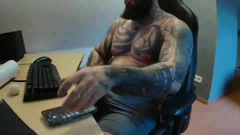 19andre90 online show from 12-04-25, 11:52