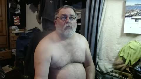 Snapshot of 1dusty60 chatting on 02-10-25, 05:14 1dusty60 online show from 02-10-25, 05:14