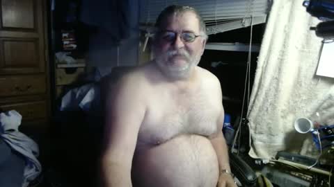 Snapshot of 1dusty60 chatting on 03-08-25, 04:01 1dusty60 online show from 03-08-25, 04:01