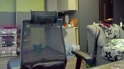 1LINDSEY1 online show from 10-28-25, 12:47