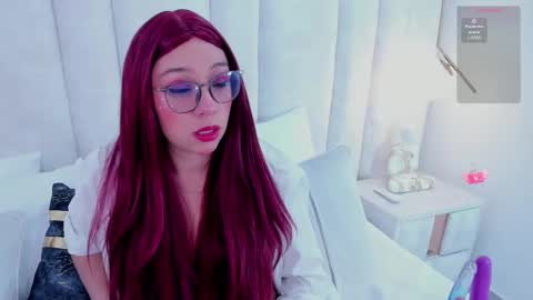 Snapshot of 1m_bella chatting on 02-07-25, 04:16 bella online show from 02-07-25, 04:16