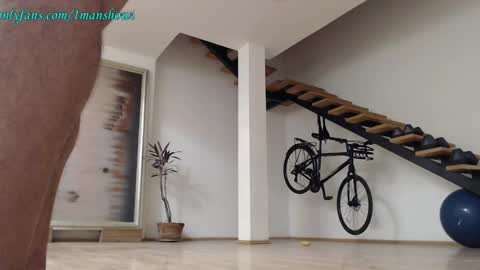 Snapshot of 1manshow11 chatting on 12-09-24, 11:58 1manshow11 online show from 12-09-24, 11:58