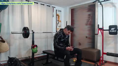 Snapshot of 1manshow11 chatting on 01-08-26, 10:50 1manshow11 online show from 01-08-26, 10:50