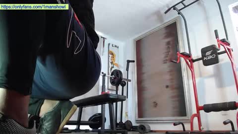 Snapshot of 1manshow11 chatting on 02-01-26, 04:05 1manshow11 online show from 02-01-26, 04:05