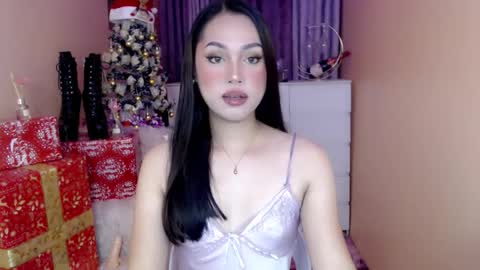 1miracle_tranny online show from 12-18-25, 03:23