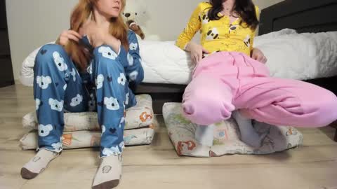 molly online show from 11-16-25, 07:30