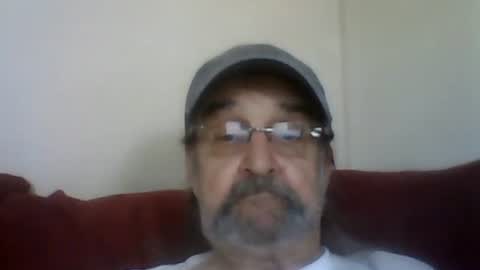 1valentine online show from 10-23-25, 07:01