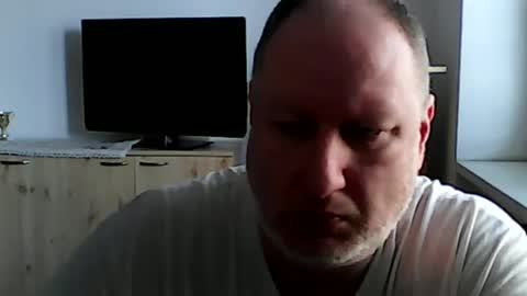 Snapshot of 1vaso chatting on 12-29-24, 10:12 1vaso online show from 12-29-24, 10:12