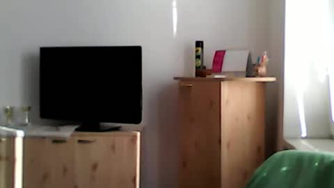 Snapshot of 1vaso chatting on 09-18-25, 07:10 1vaso online show from 09-18-25, 07:10